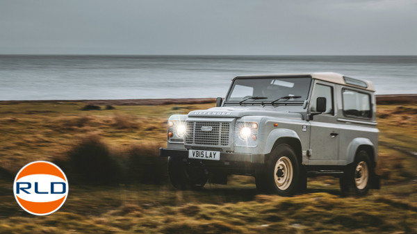 Defender Classic Works V8 Islay Edition